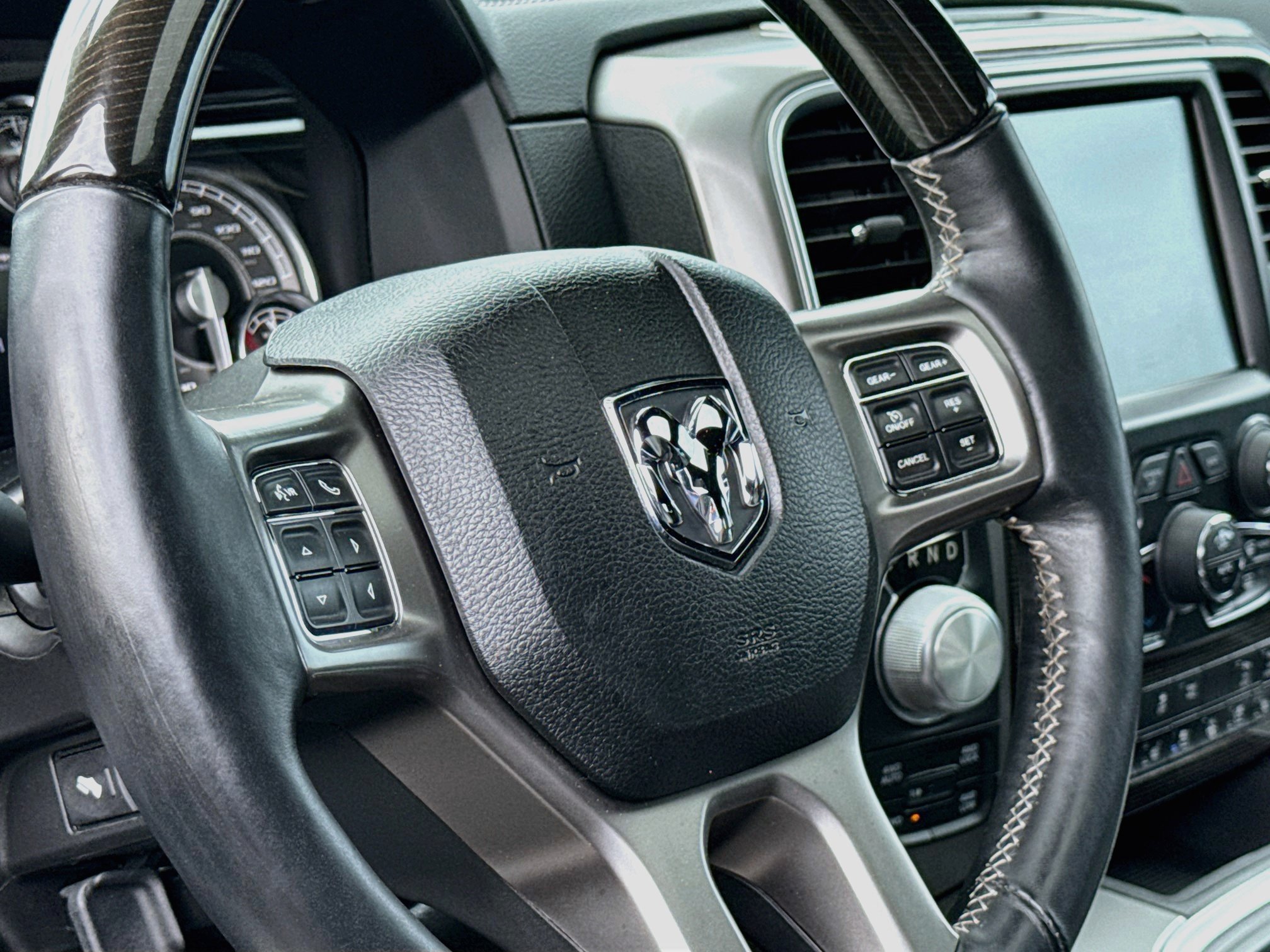 Used 2016 RAM 1500 Limited AWD/4WD image 12