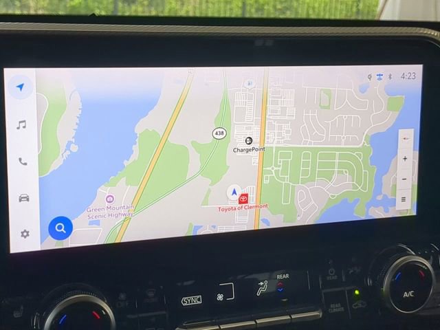Used 2024 Toyota Highlander Platinum image 22