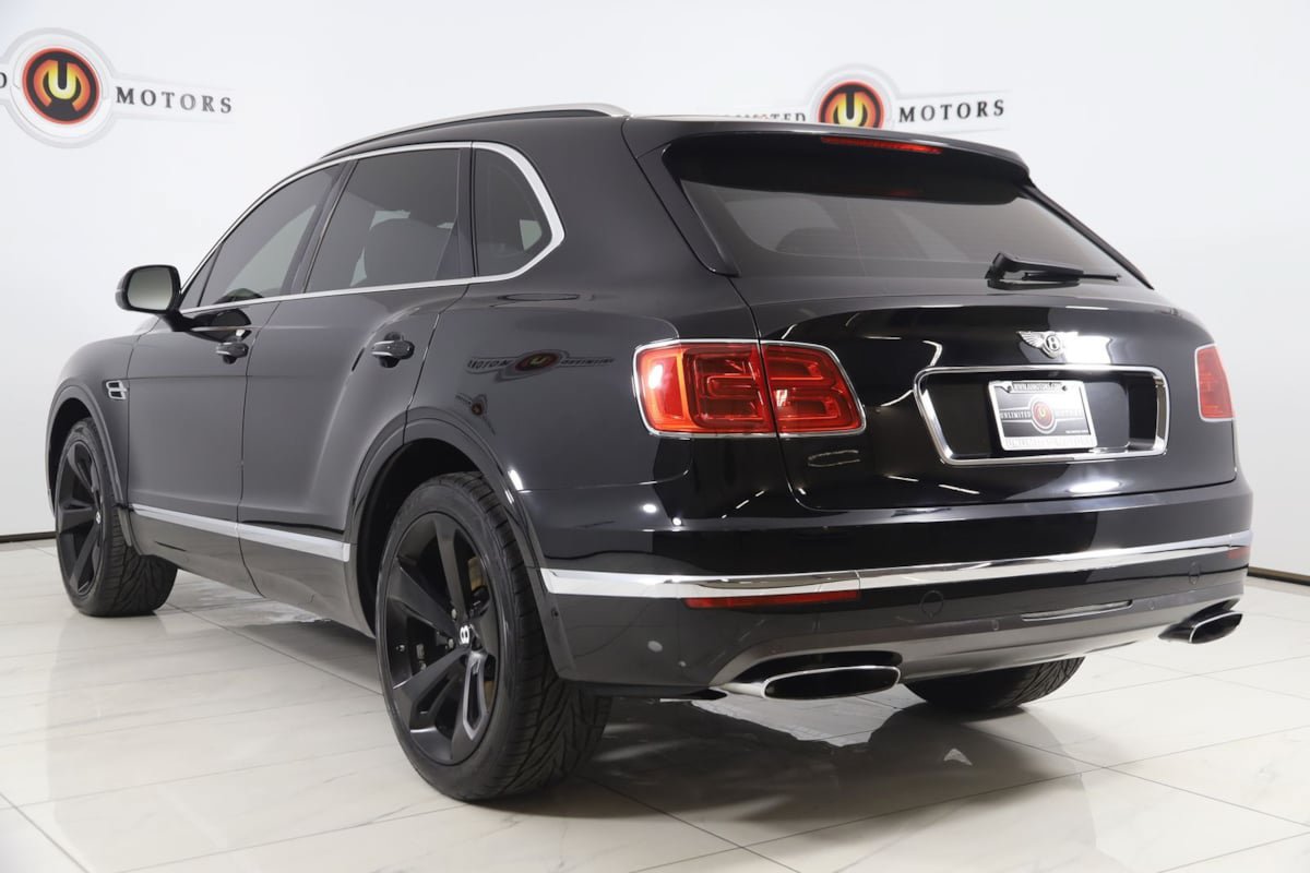 Used 2018 Bentley Bentayga AWD/4WD image 4