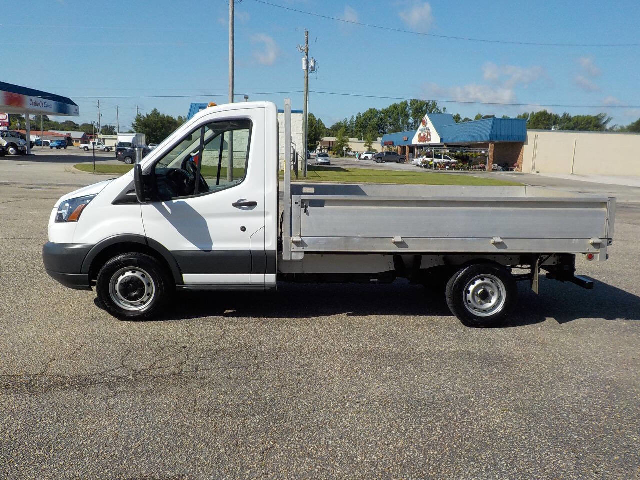 Used 2018 Ford Transit 250 138 image 2