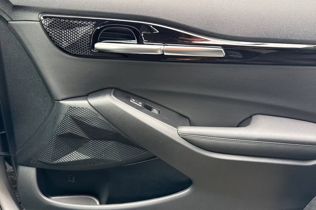 New 2026 Kia Seltos S FWD image 21