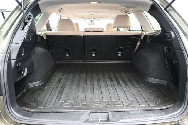Used 2018 Subaru Outback 2.5i Premium AWD/4WD image 29