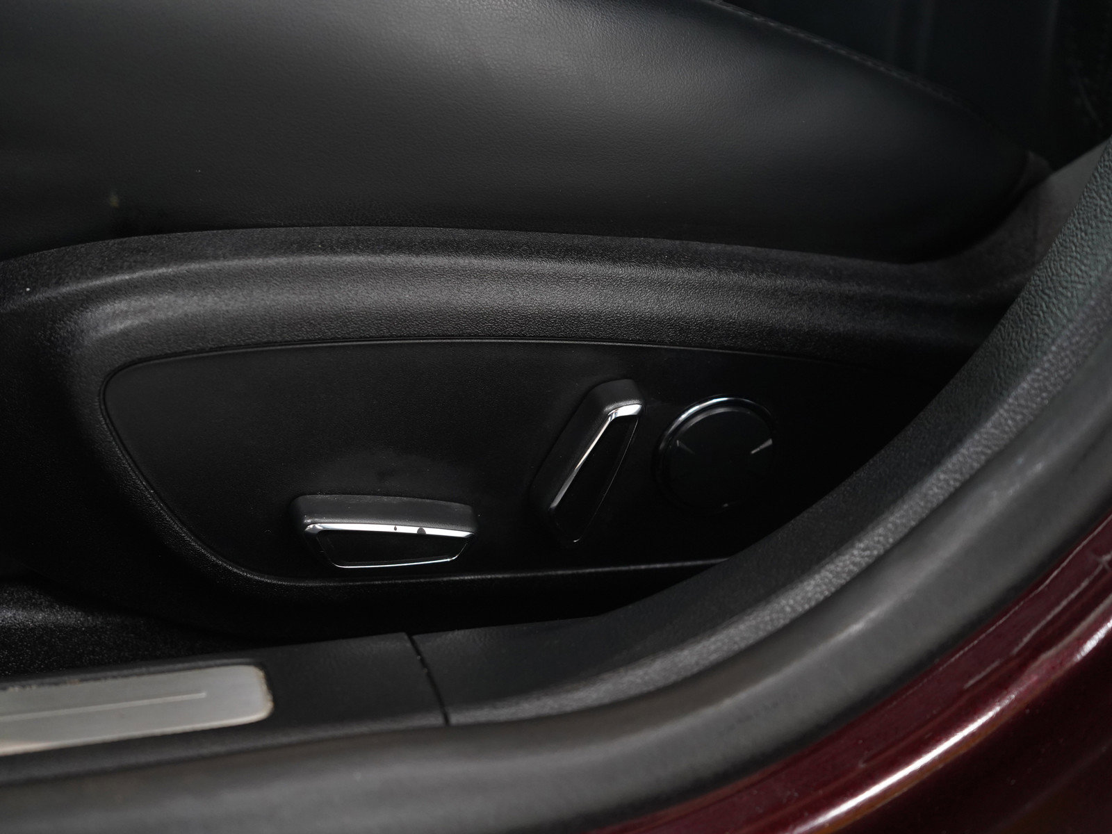 Used 2017 Lincoln MKZ Premiere image 27