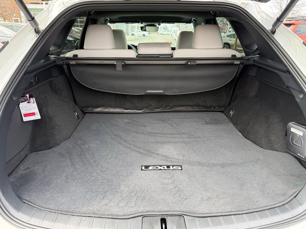 Used 2024 Lexus RX 350 Premium w/ Accessory Package (Z1) image 18