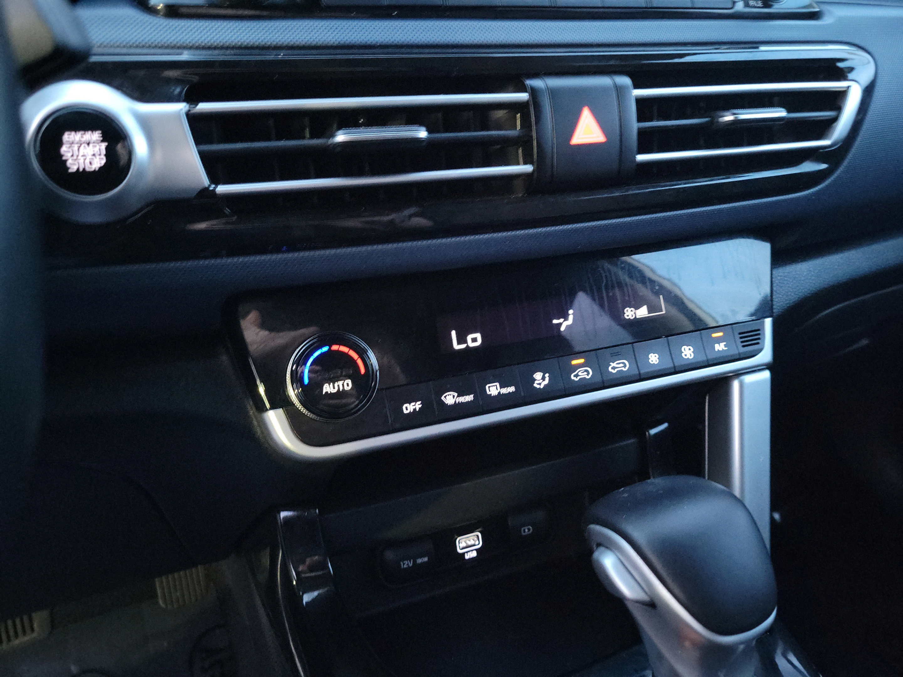 Certified 2023 Kia Seltos S w/ Navigation Package FWD image 22