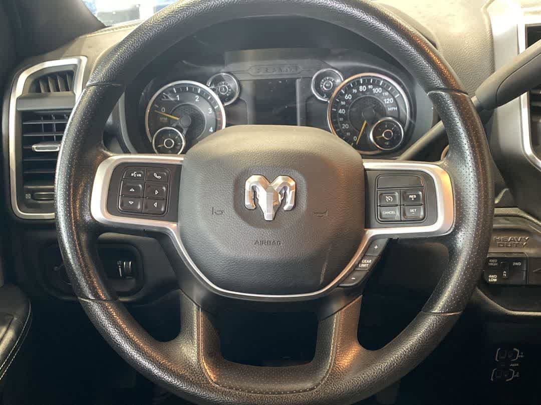 Used 2021 RAM 3500 Big Horn w/ Cold Weather Group image 17