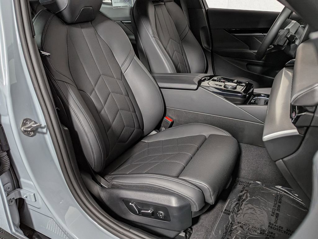 Certified 2024 BMW 530i w/ M Sport Package image 30