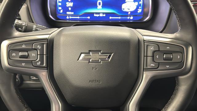 Used 2023 Chevrolet Tahoe Z71 w/ Luxury Package AWD/4WD image 16