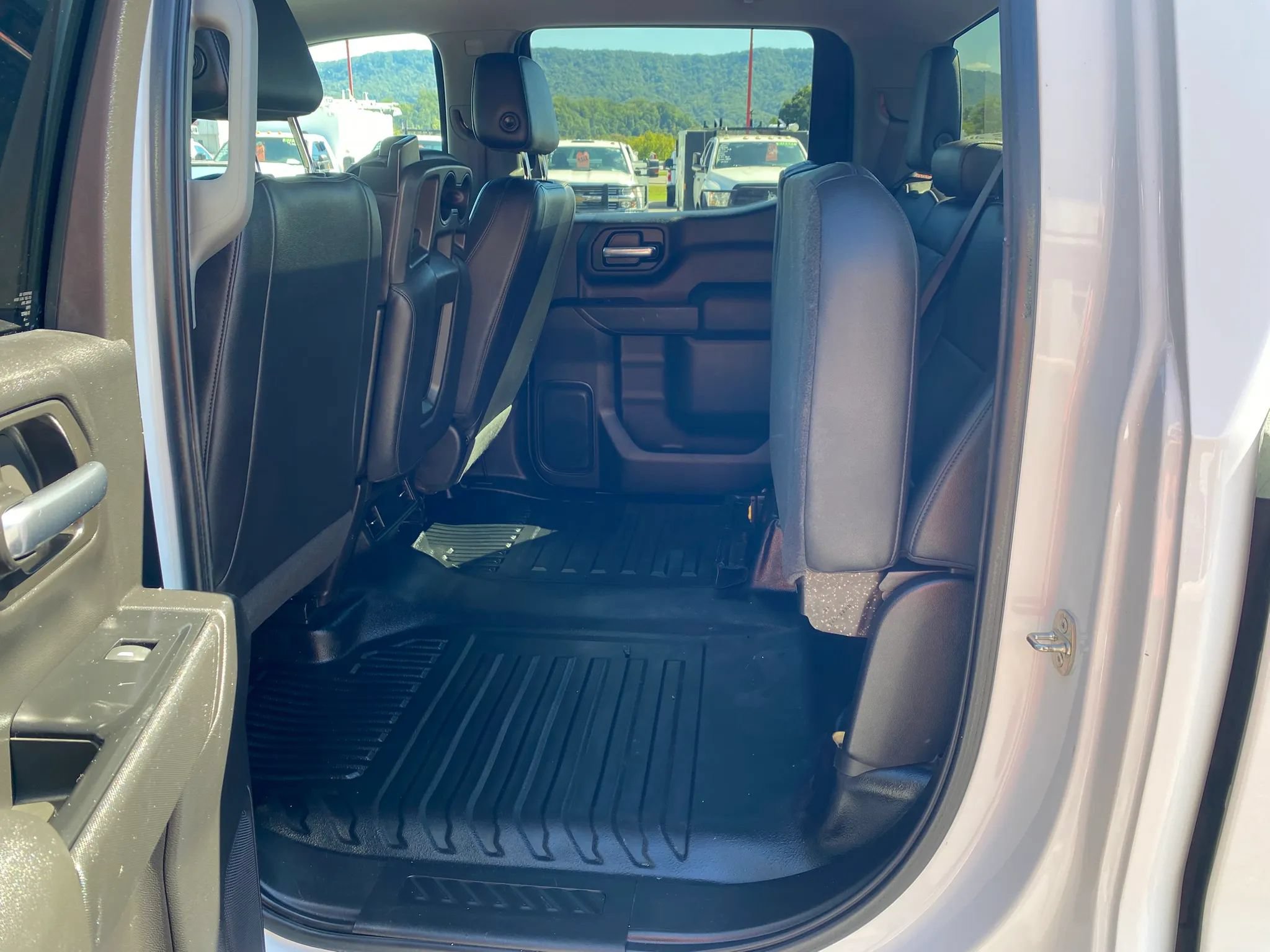Used 2019 Chevrolet Silverado 1500 W/T w/ WT Fleet Convenience Package AWD/4WD image 24