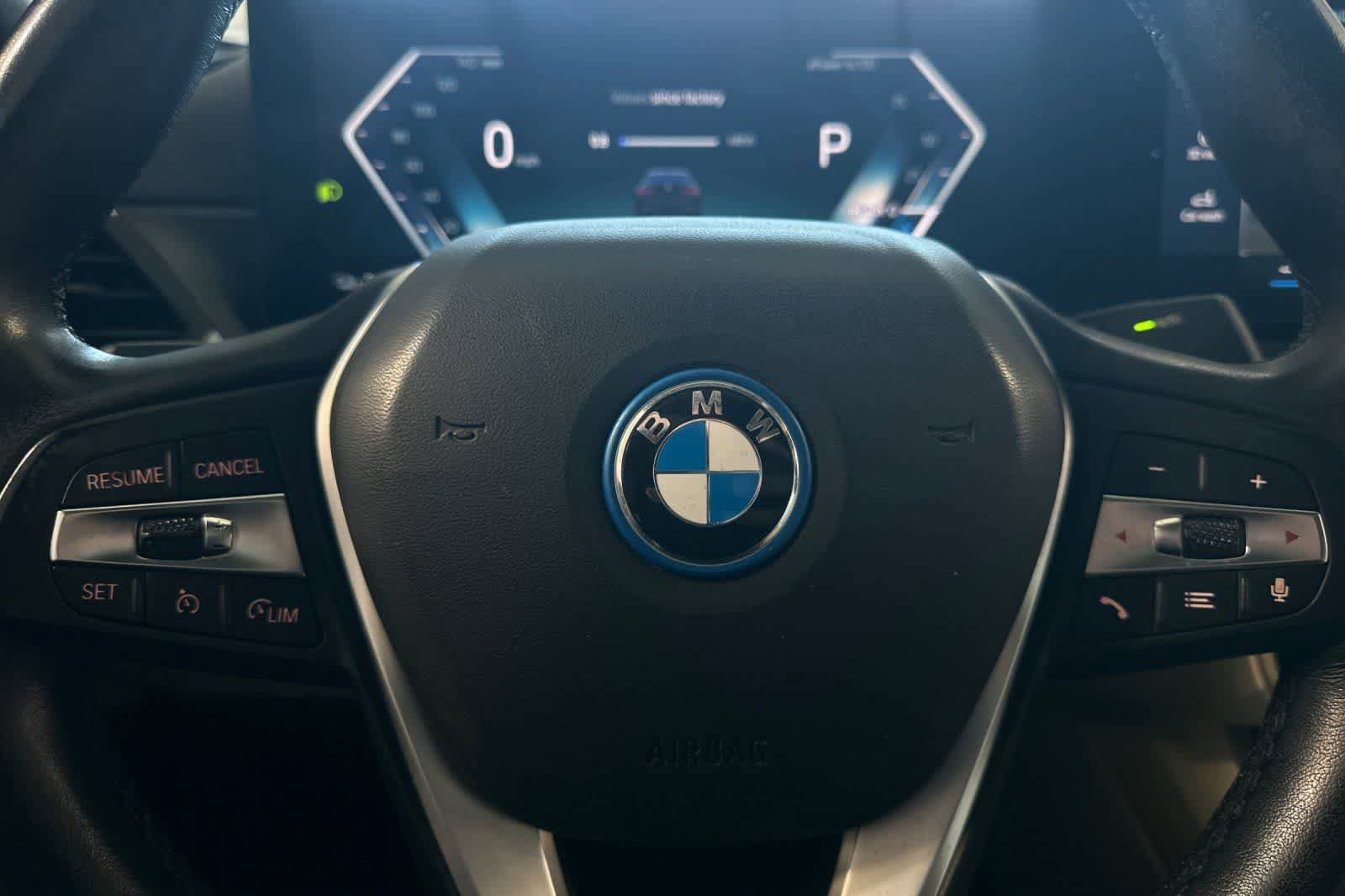 Used 2023 BMW i4 eDrive40 w/ Parking Assistance Package RWD image 25