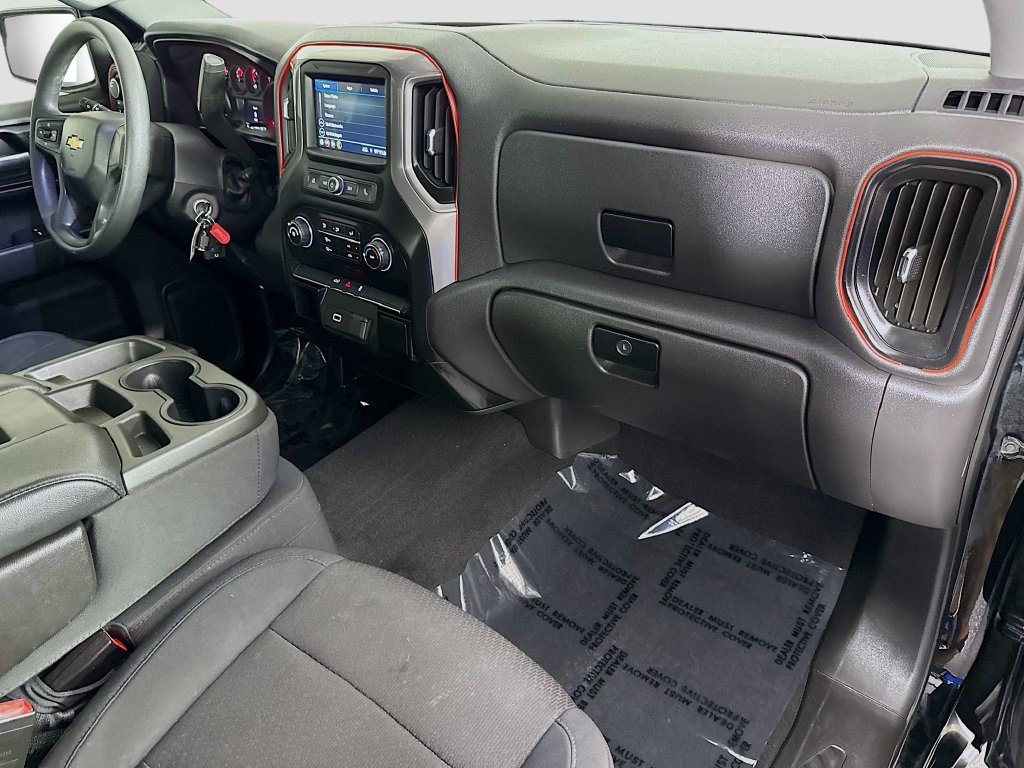 Used 2019 Chevrolet Silverado 1500 Custom w/ Custom Value Package AWD/4WD image 26