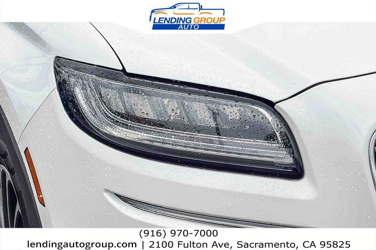 Used 2020 Lincoln Nautilus Reserve image 7