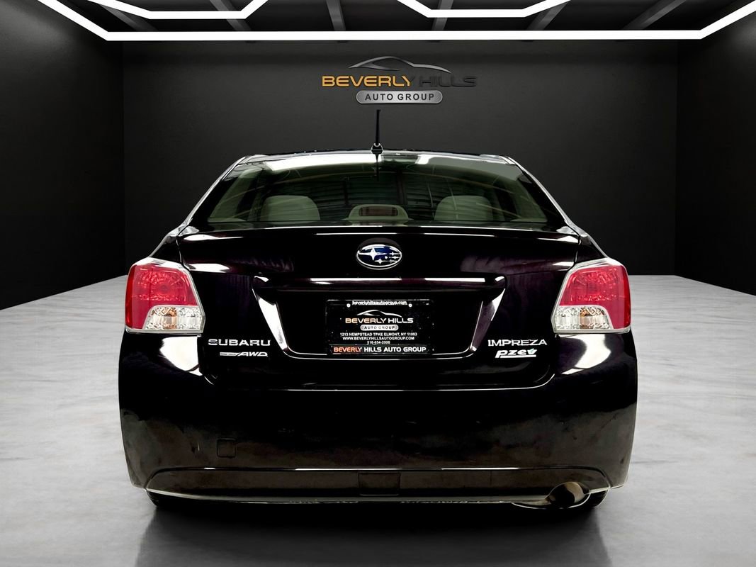 Used 2013 Subaru Impreza 2.0i Premium w/ All-Weather Pkg image 4