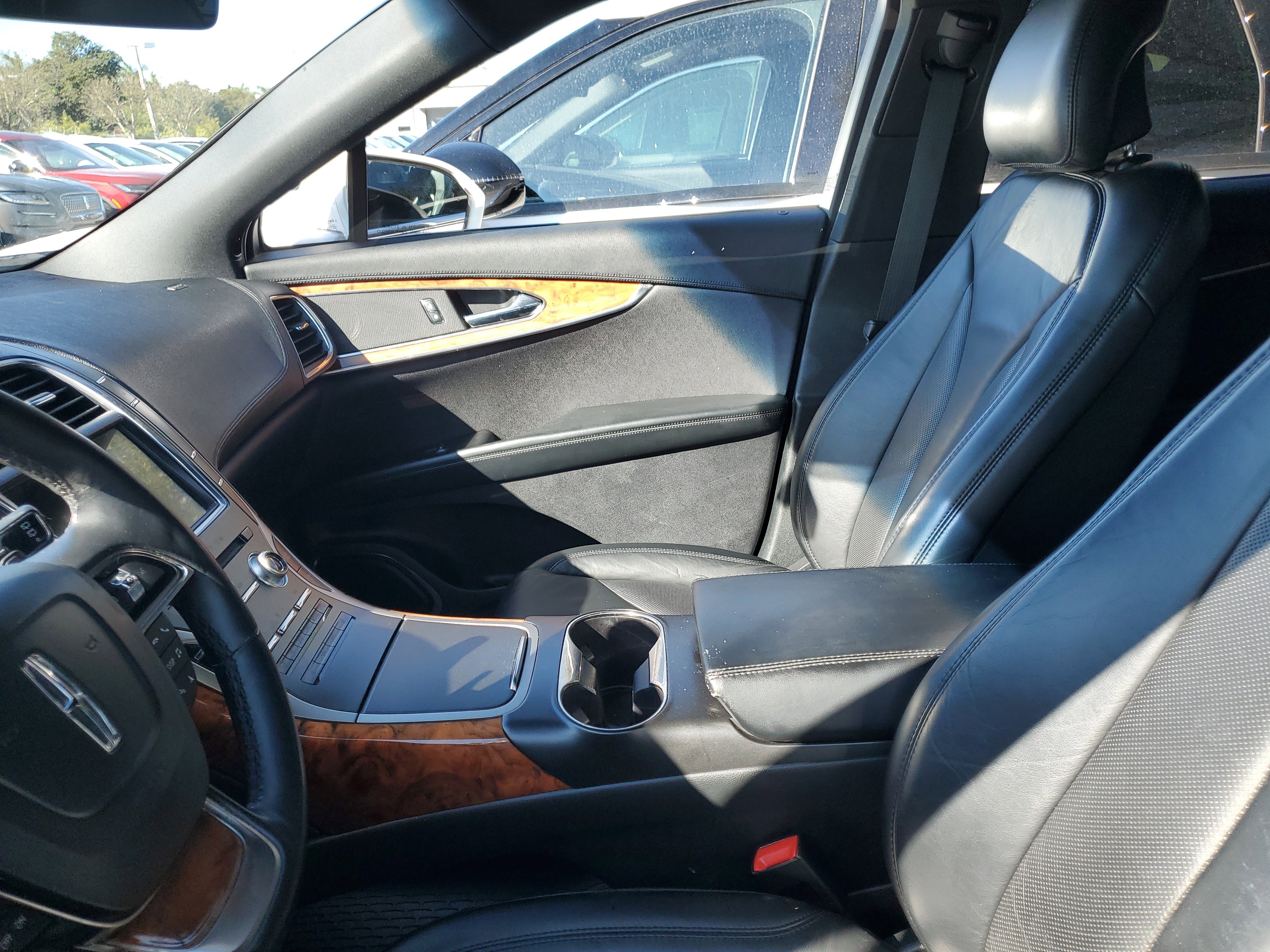 Certified 2019 Lincoln Nautilus Select w/ Class II Trailer Tow Package image 11