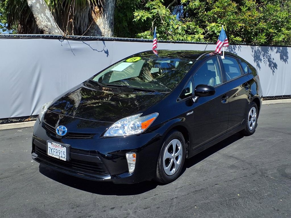 Used 2015 Toyota Prius Four image 25