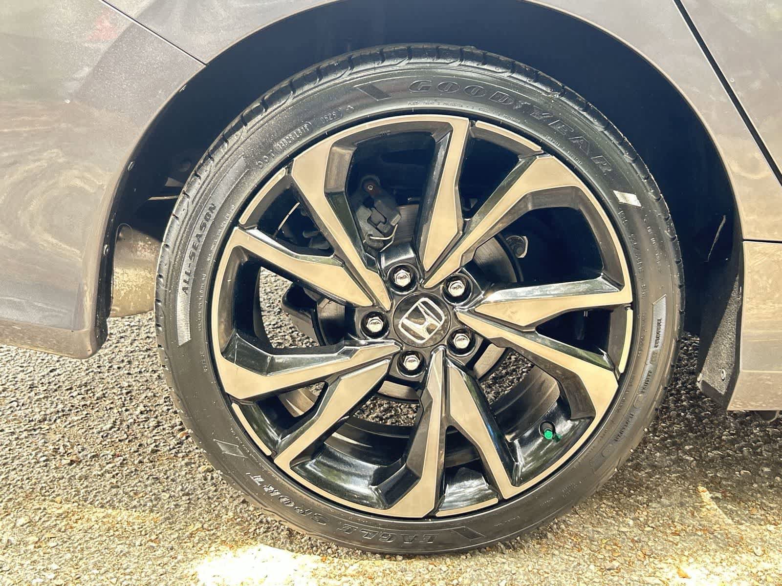 Used 2019 Honda Civic Sport image 5