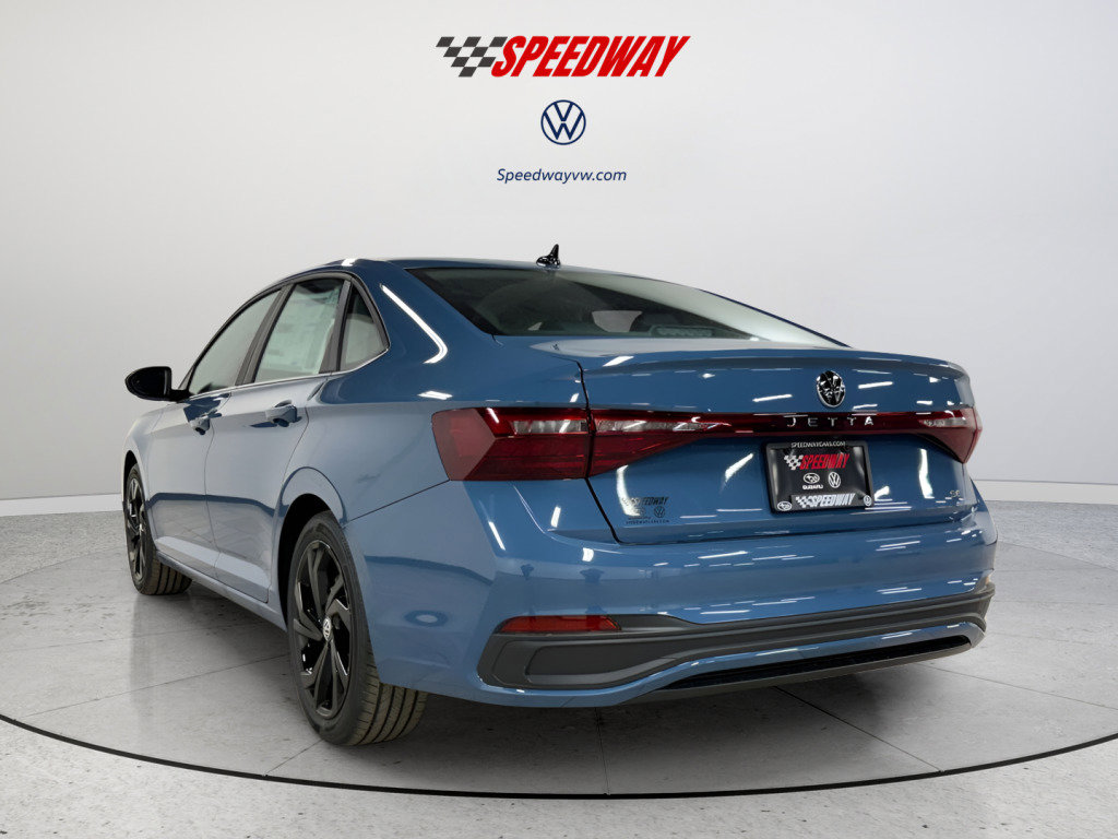 New 2026 Volkswagen Jetta SE FWD image 5