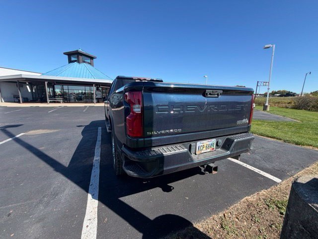 Used 2021 Chevrolet Silverado 3500 High Country w/ Z71 Off-Road Package AWD/4WD image 16