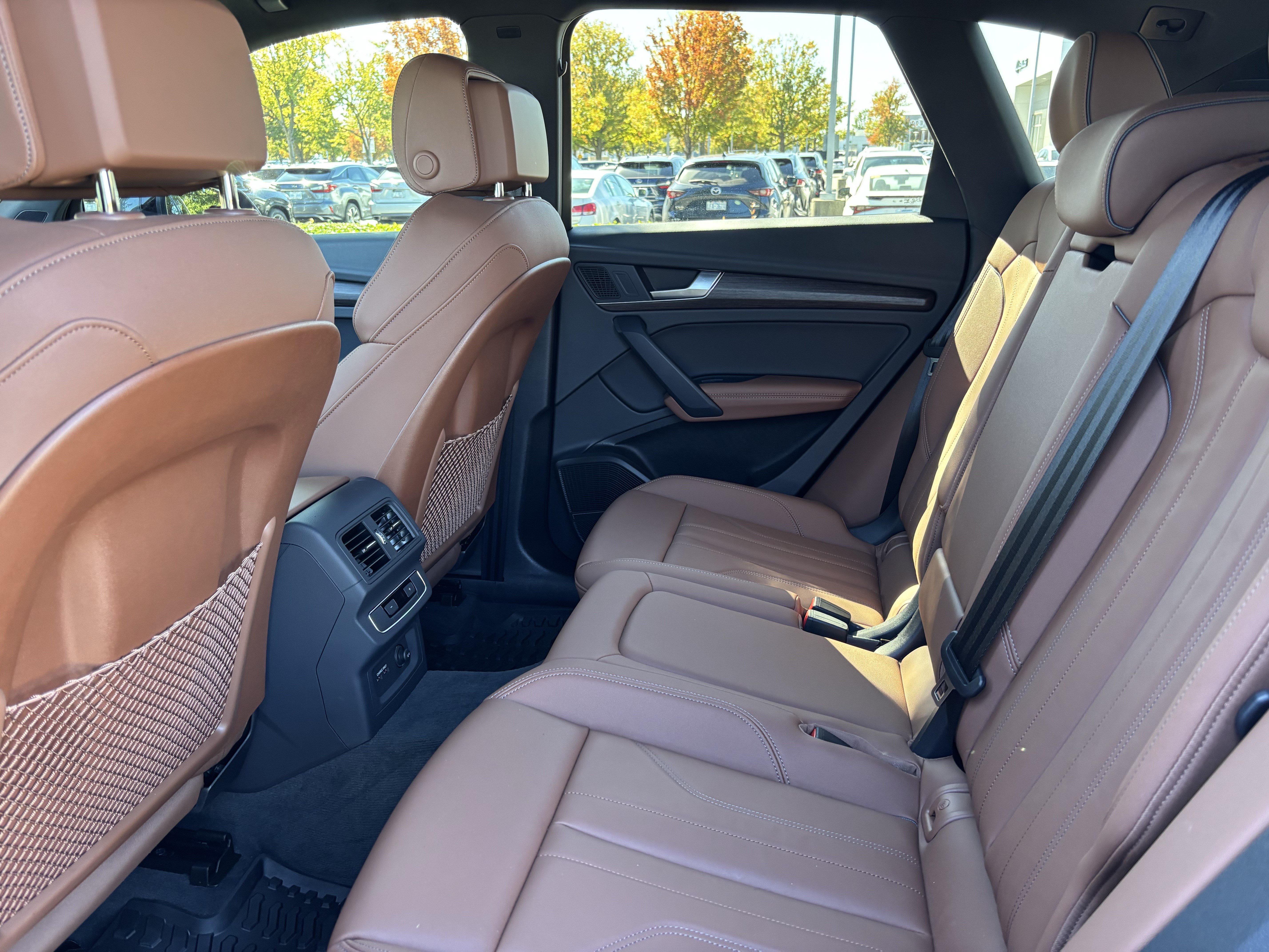 Certified 2024 Audi Q5 2.0T Premium Plus w/ Premium Plus Package AWD/4WD image 18