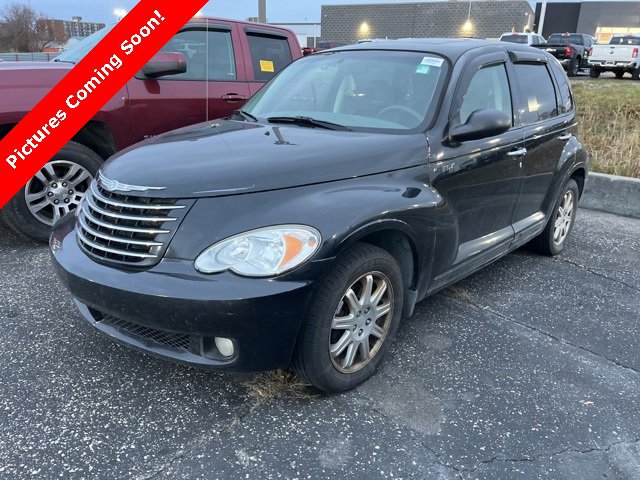 Used 2010 Chrysler PT Cruiser Classic w/ Convenience Group image 1