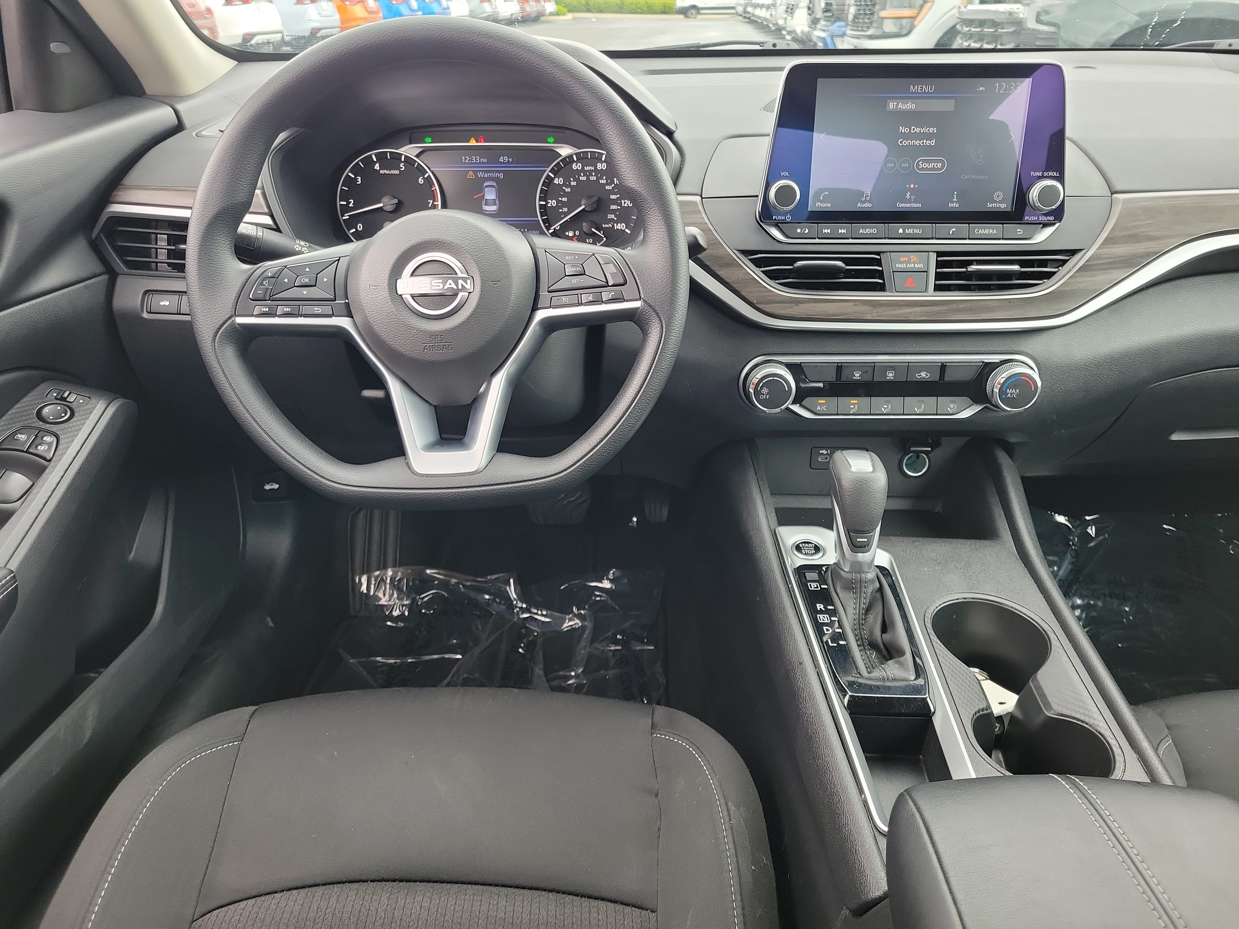 Used 2025 Nissan Altima 2.5 SV FWD image 10