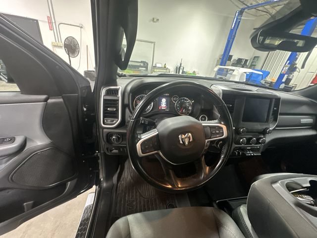 Used 2022 RAM 1500 Big Horn AWD/4WD image 15