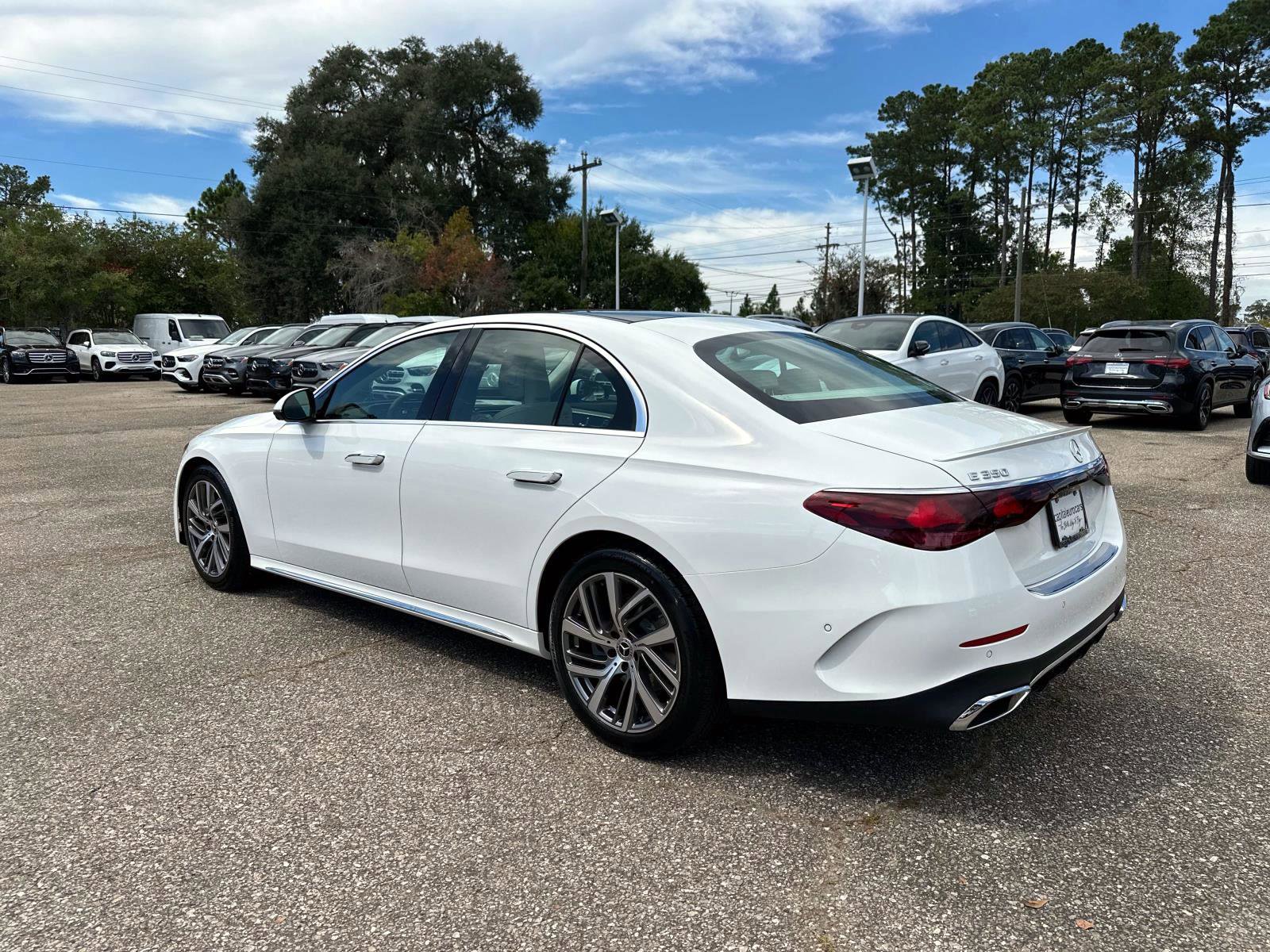 New 2026 Mercedes-Benz E 350 Sedan image 3