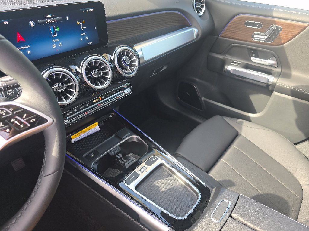 New 2026 Mercedes-Benz GLB 250 4MATIC image 29