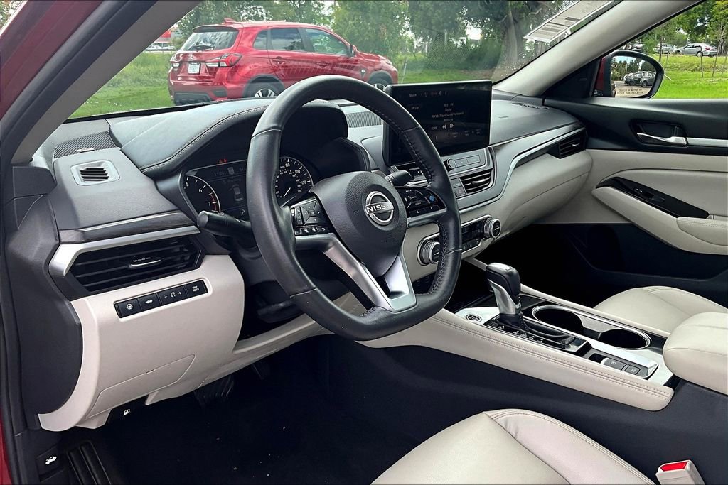Used 2024 Nissan Altima 2.5 SL image 4