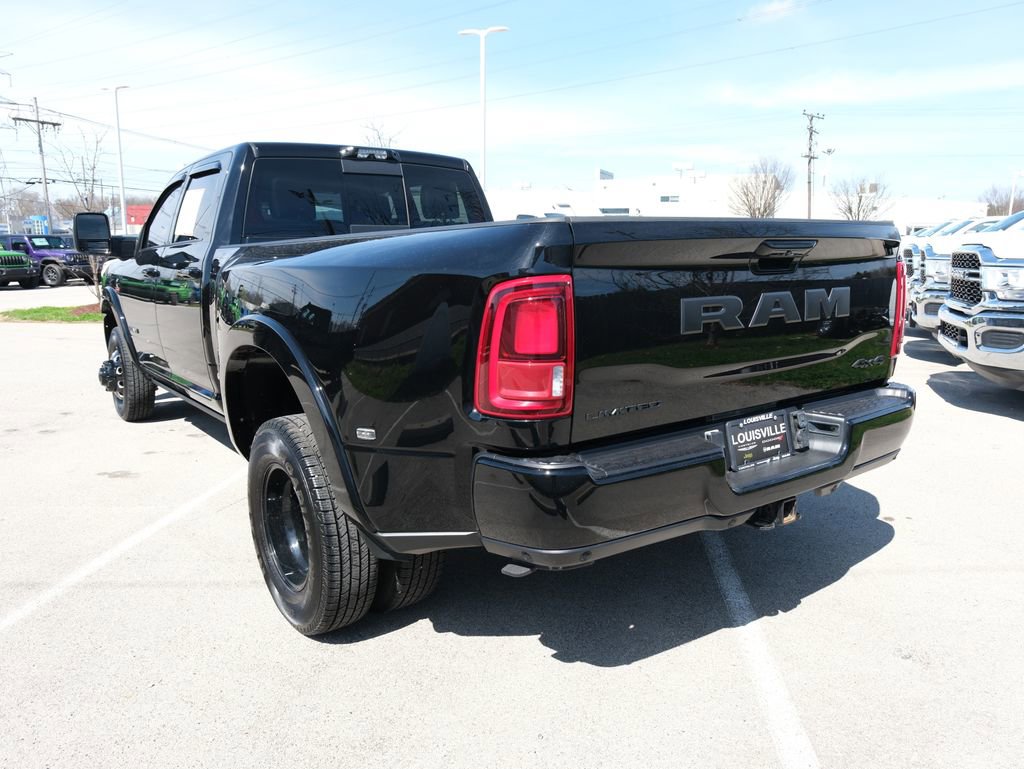 Used 2025 RAM 3500 Limited image 9