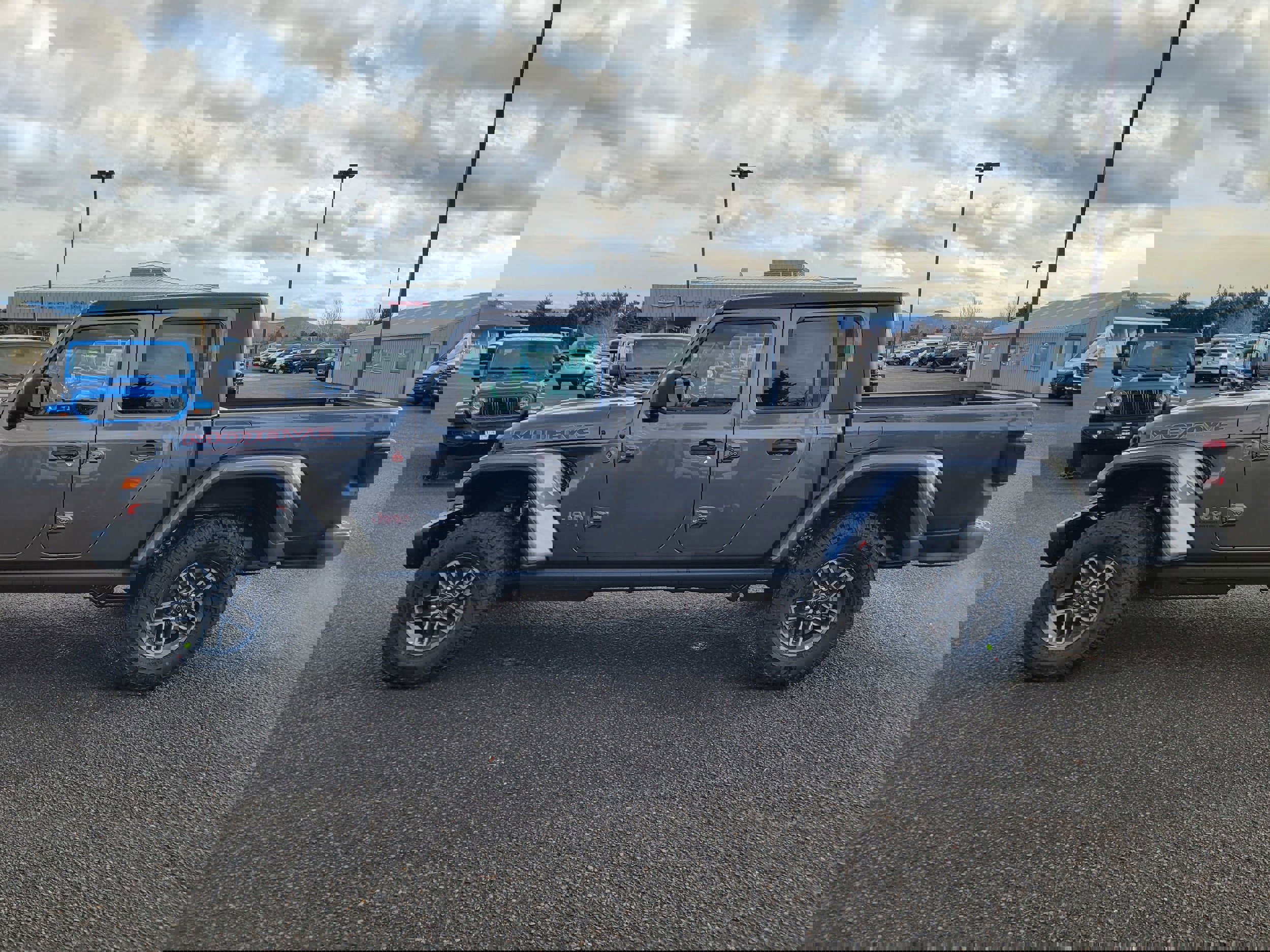 New 2026 Jeep Gladiator Mojave w/ Steel Bumper Group image 14