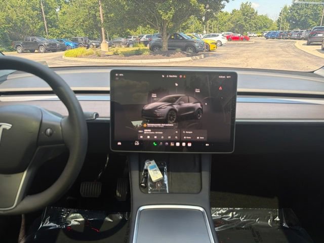 Used 2023 Tesla Model Y Long Range AWD/4WD image 14
