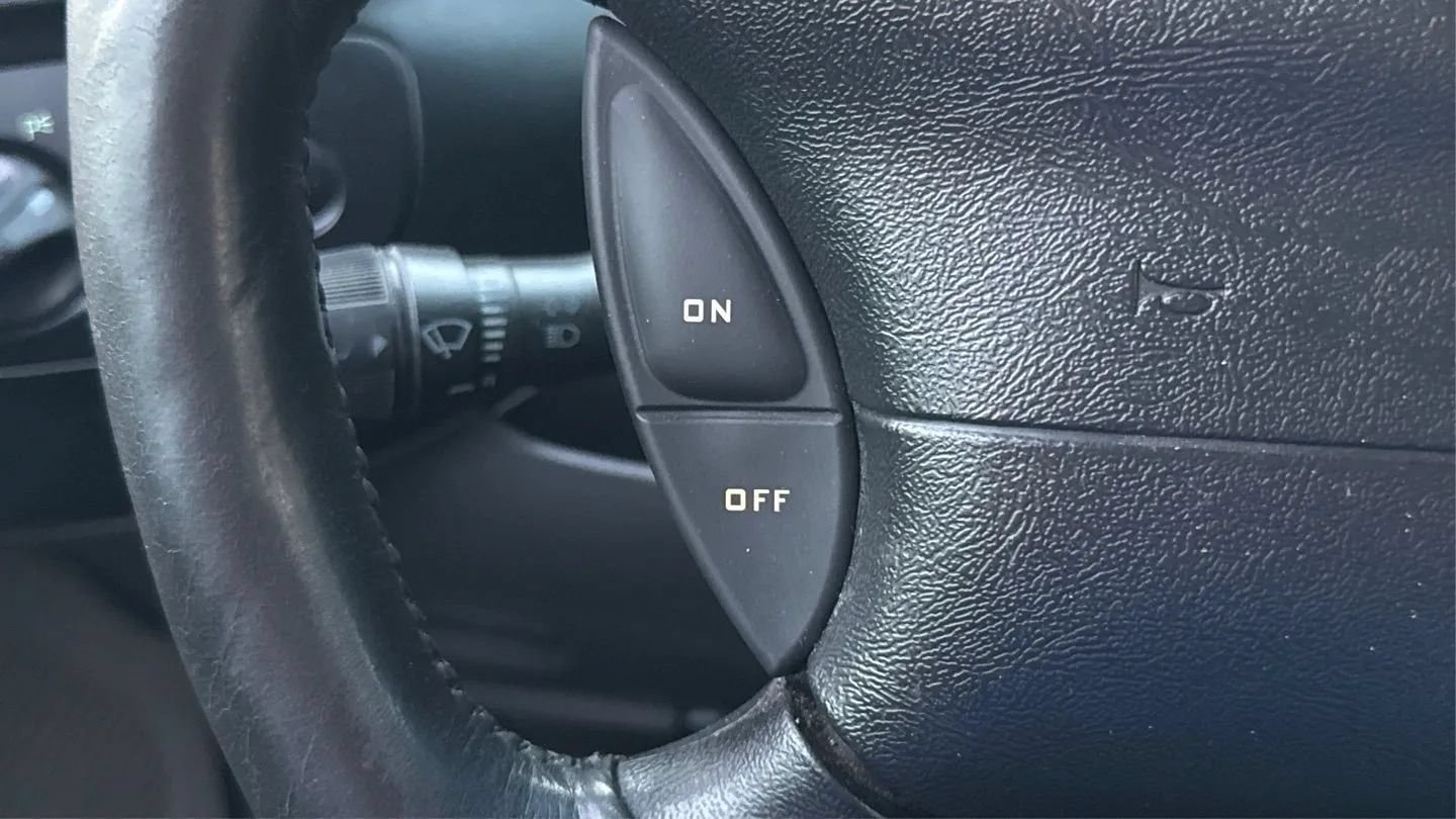 Used 2001 Ford F150 Lightning RWD image 23