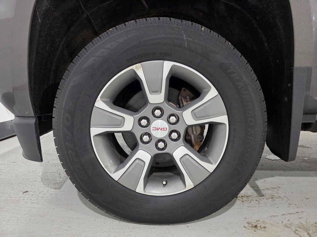 Used 2019 GMC Canyon SLE image 8