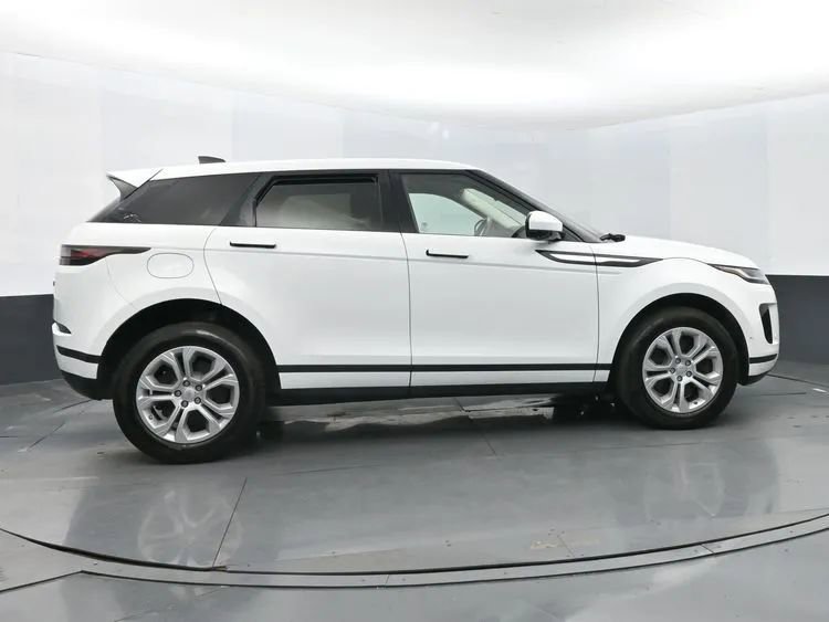Used 2021 Land Rover Range Rover Evoque S image 4