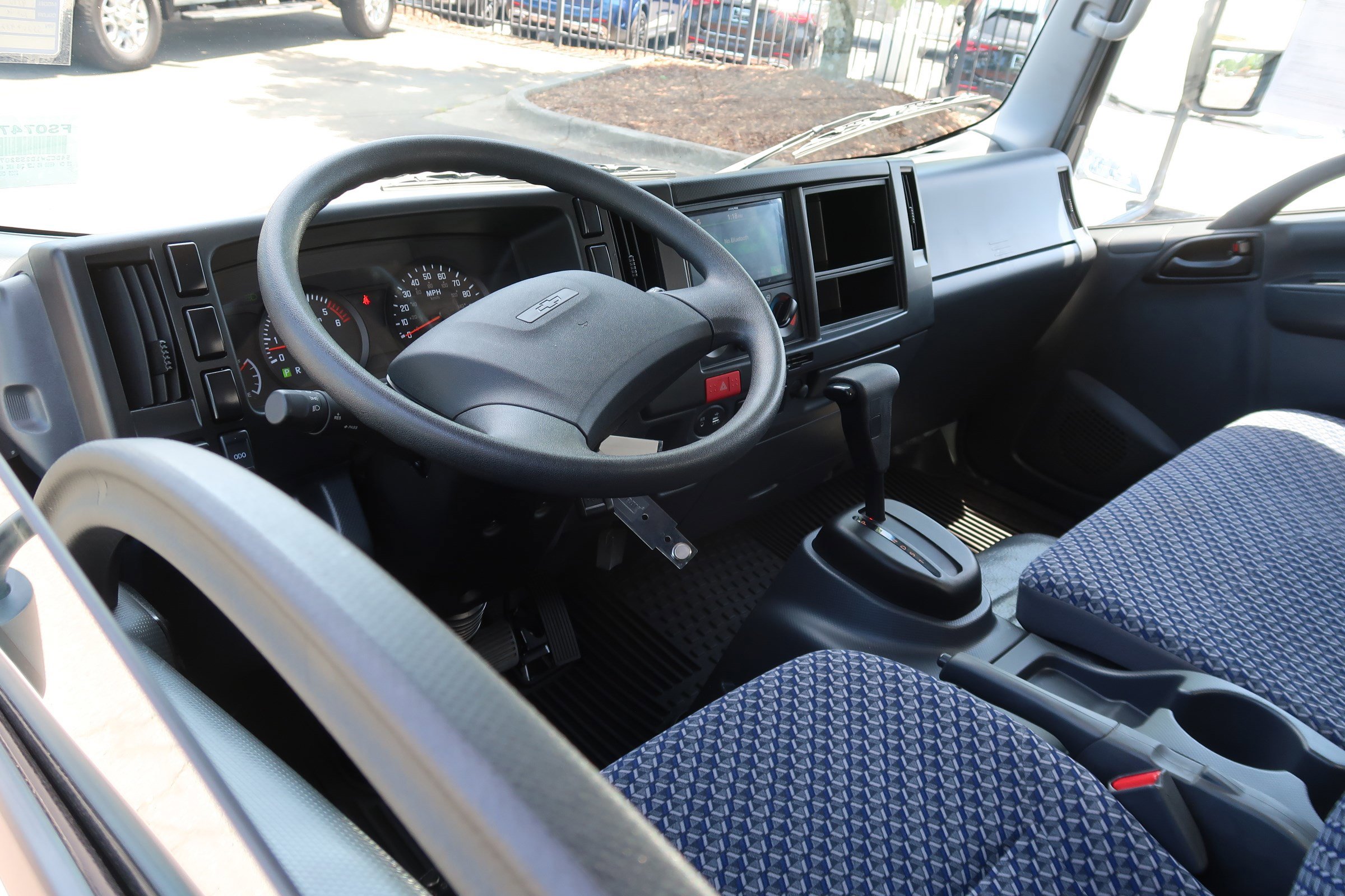 Used 2025 Chevrolet Low Cab Forward RWD image 14