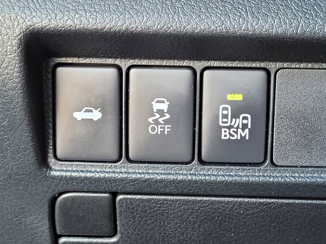 Used 2013 Toyota Avalon XLE Touring FWD image 13