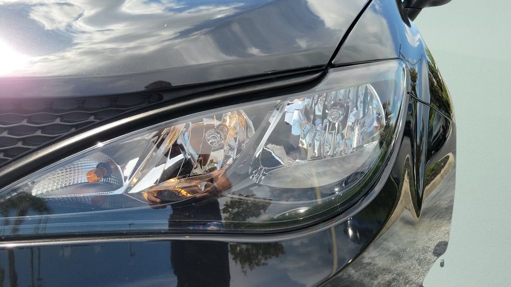 Used 2023 Chrysler Voyager LX FWD image 24
