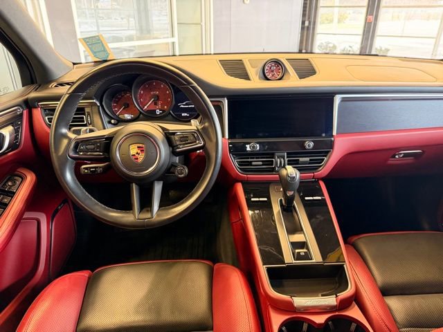 Used 2023 Porsche Macan GTS image 13
