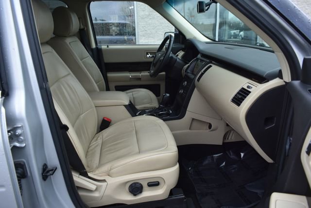 Used 2019 Ford Flex SEL w/ Equipment Group 202A image 49