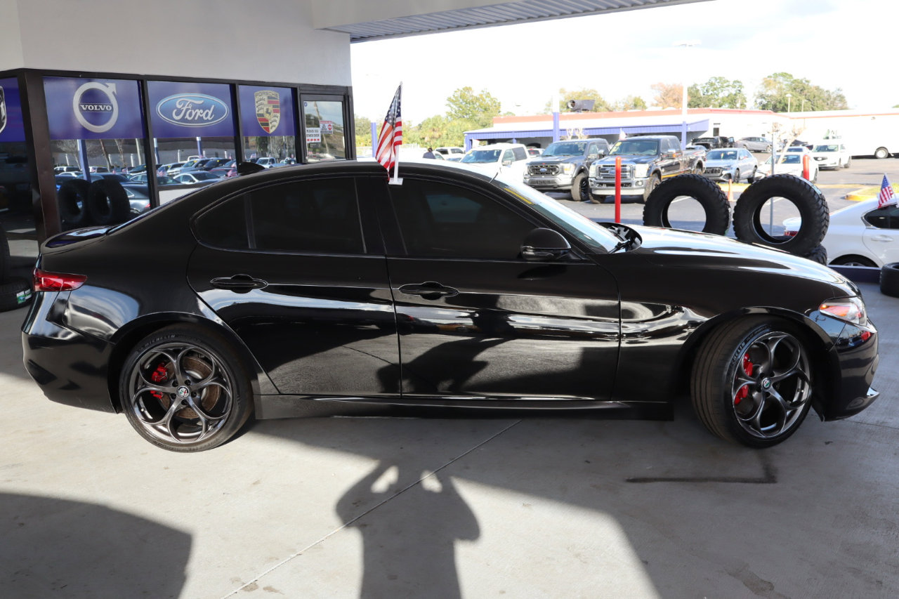 Used 2018 Alfa Romeo Giulia Ti Sport w/ Quick Order Package 22S Sport image 4