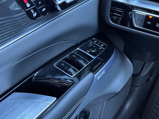 New 2026 Cadillac Lyriq Premium Luxury image 31