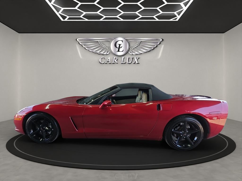 Used 2012 Chevrolet Corvette Convertible w/ 3LT Preferred Equipment Group image 3