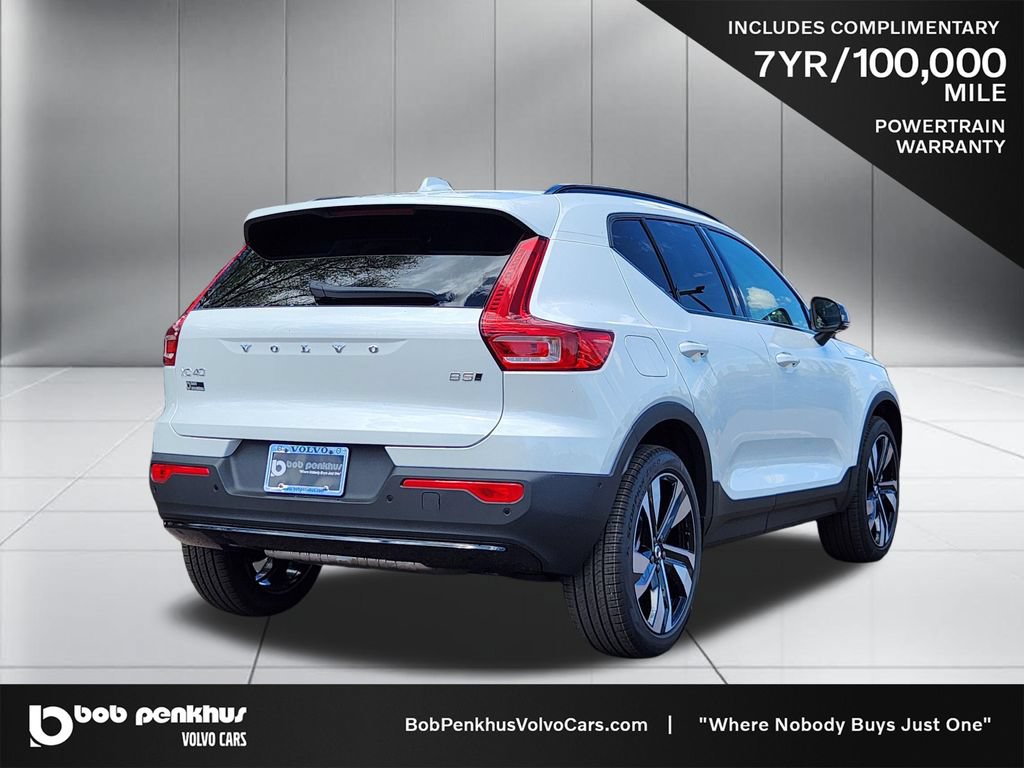 New 2026 Volvo XC40 B5 Ultra w/ Climate Package AWD/4WD image 23