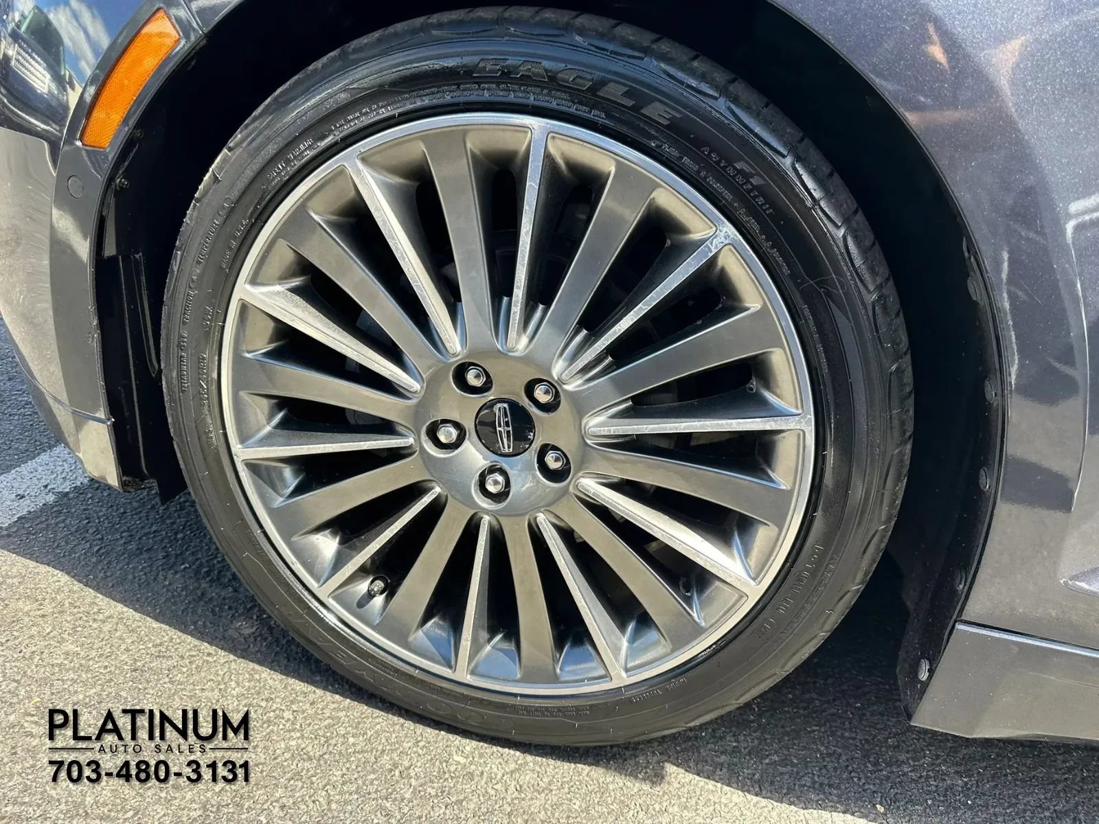 Used 2013 Lincoln MKZ Hybrid FWD image 22