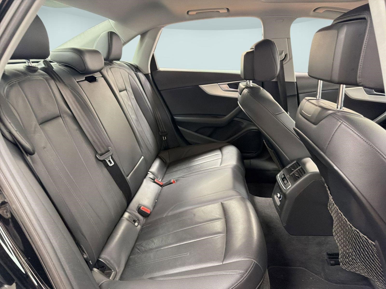 Used 2017 Audi A4 2.0T Premium image 23