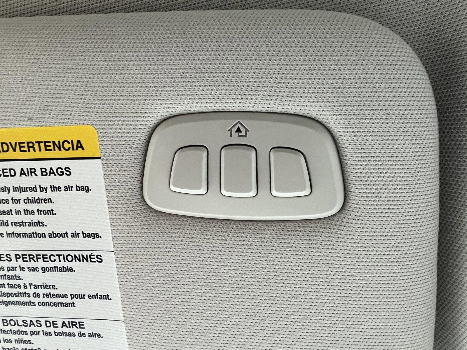 Used 2025 Ford Explorer Active w/ Active Comfort Package AWD/4WD image 38