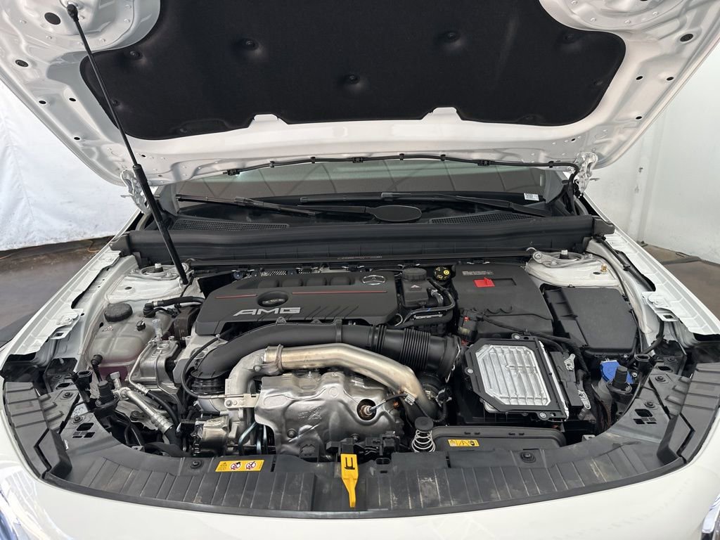 New 2026 Mercedes-Benz GLB 35 AMG 4MATIC image 32