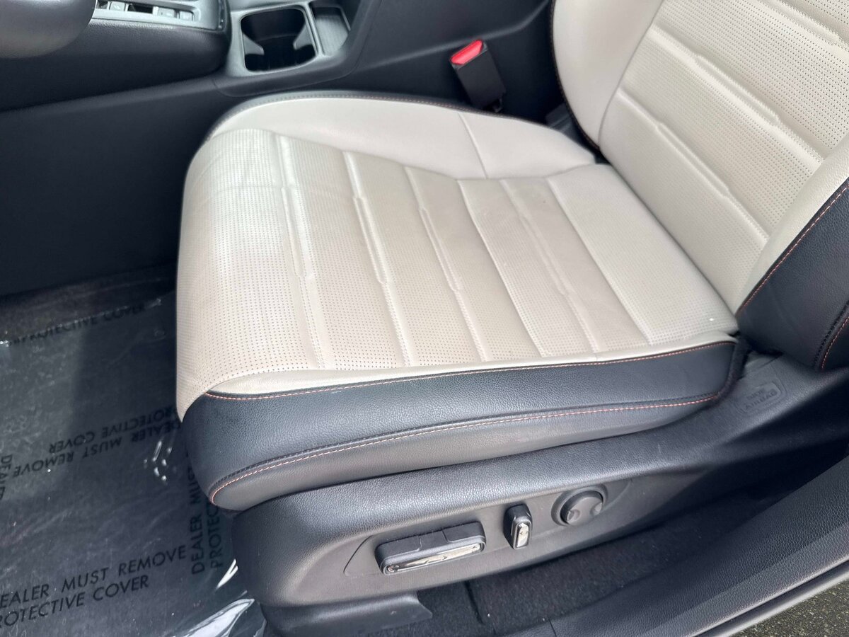 Used 2024 Honda CR-V Sport Touring image 21