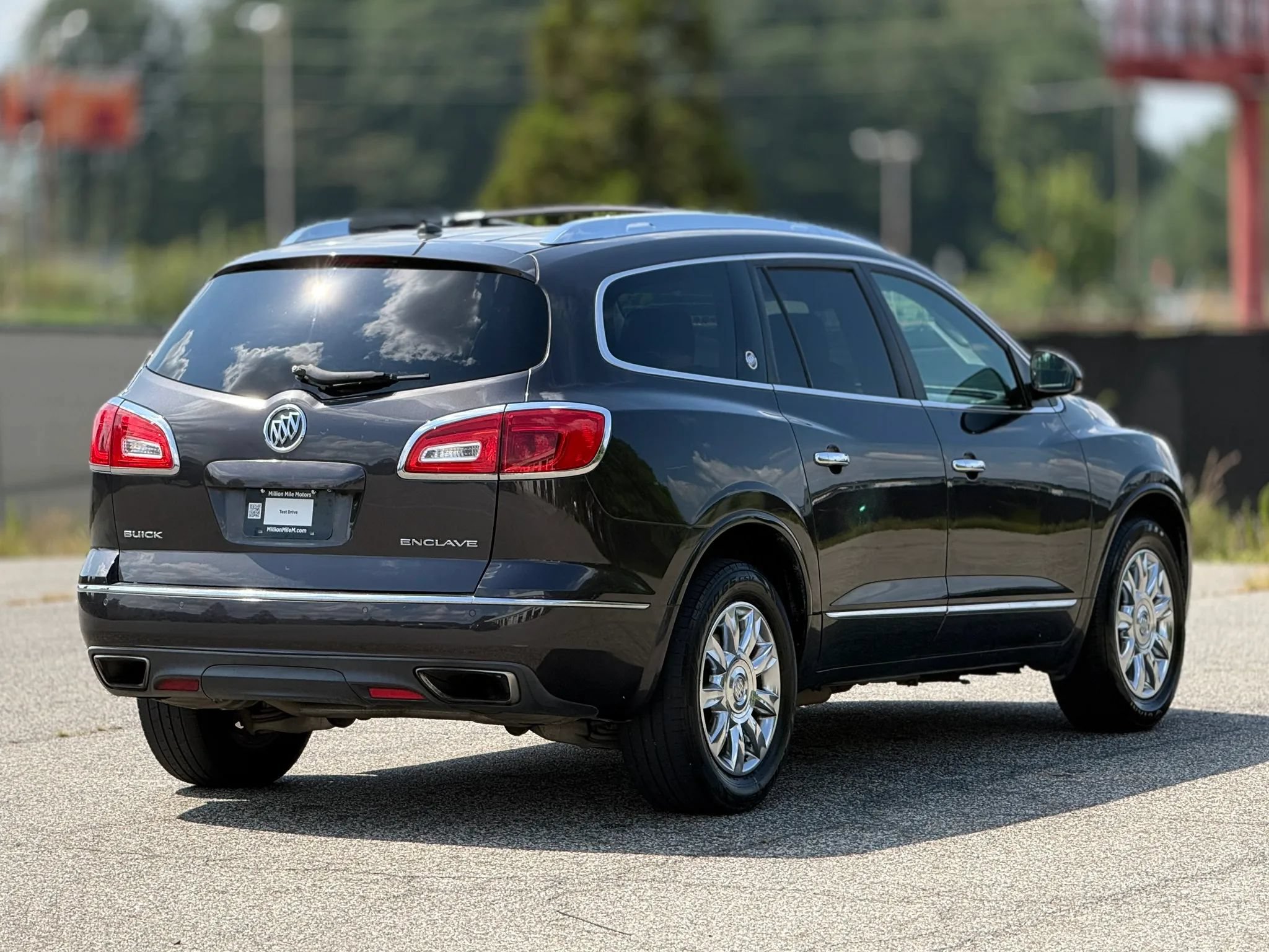Used 2014 Buick Enclave Premium FWD image 9